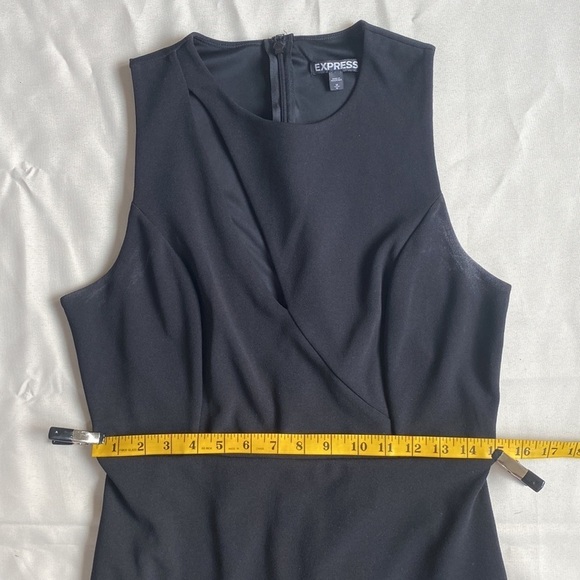 Express Black Midi Dress With Cut Out - Picture 14 of 15